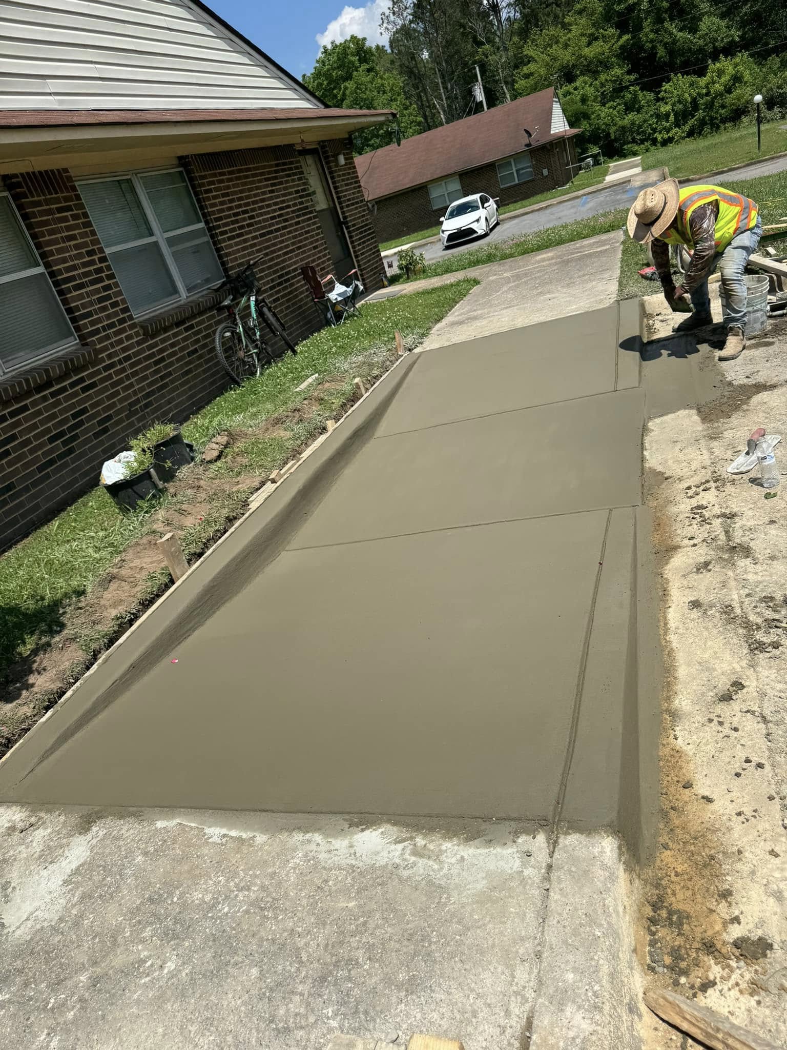 Aragons Concrete Pouring LLC 7
